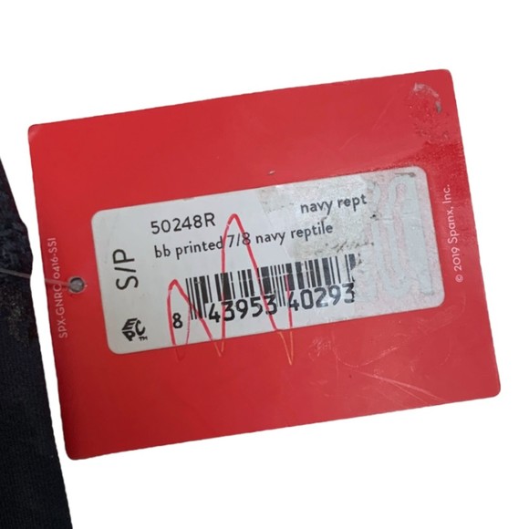 NWT SPANX Reptile 7/8 High Waist Workout Leggings In Navy Reptile Size Small - Picture 7 of 10